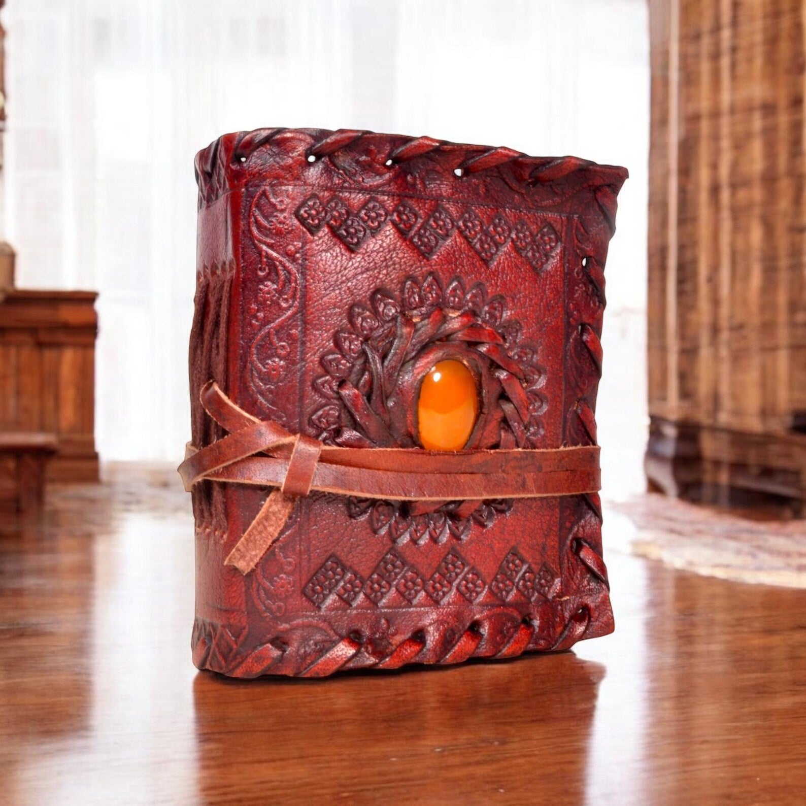 Leather Journal Notebooks Blank Spell Vintage Book Handmade Stone Bound, Embossed journal with Lock Clasp Gifts for Men & Women