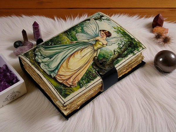 Leather Journal Notebooks Blank Spell Book of Shadows Handmade Fairy Journal with Lock Clasp Gifts for Men & Women